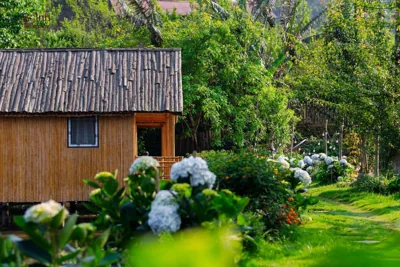 Familienzimmer mit Bergblick — Suntrail Retreat Sapa