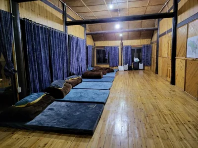 Einzelbett im Schlafsaal — Suntrail Retreat Sapa